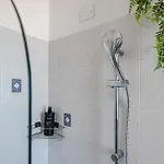 Hostly Santo Stefano Tower View Apartman *